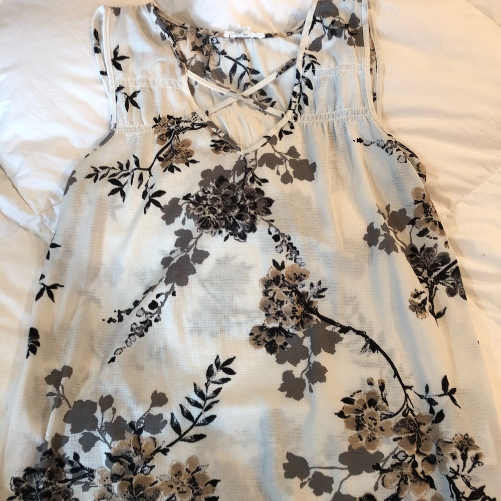 Floral tank